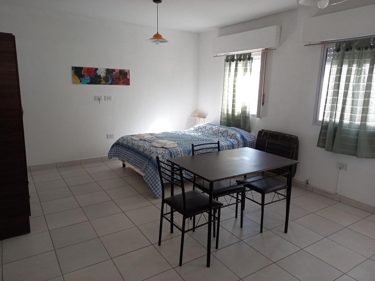 Apartament Departamentos Temporarios Raul B. Diaz Santa Rosa  Zewnętrze zdjęcie